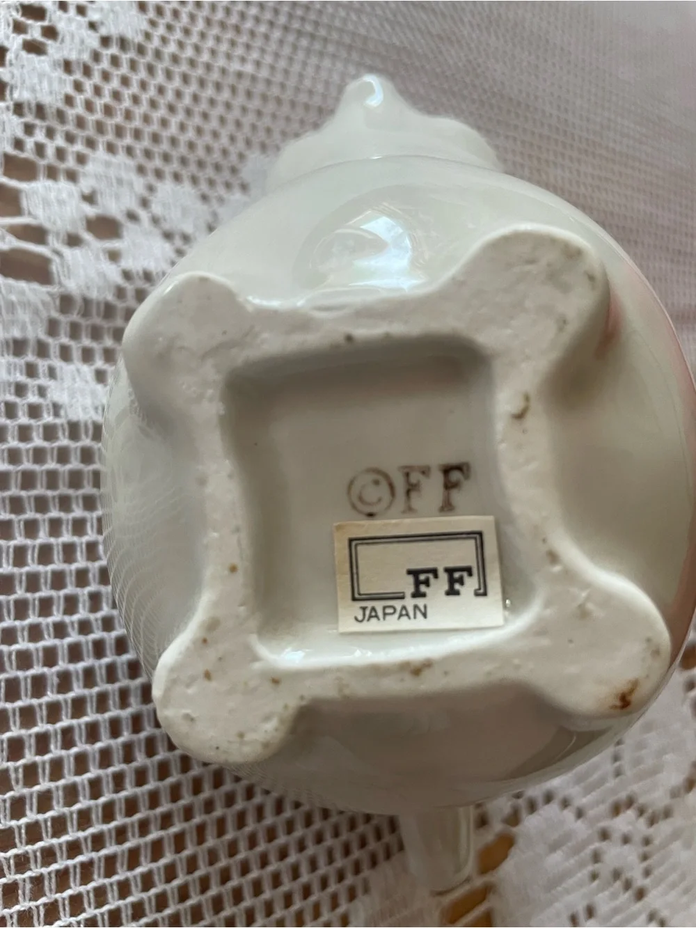 Vintage collectible Fitz and Floyd ceramic pig creamer